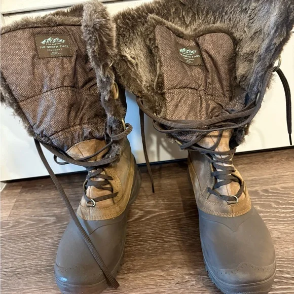 The North Face Women’s size 11 Winter Boots – Brown Faux Fur Trim - Picture 5 of 5